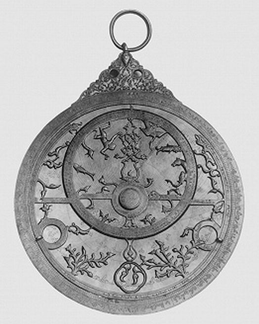 Astrolabium. Kair. 1216. Muzeum Brytyjskie (Londyn).